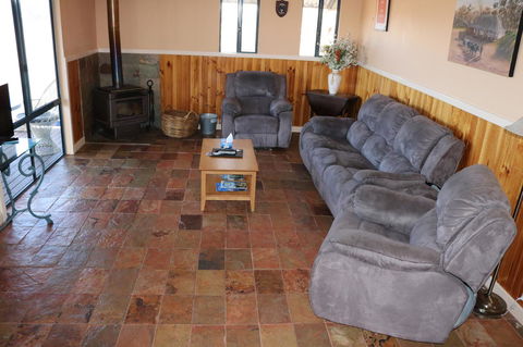 Kendenup Cottages And Lodge - Events Australia 14