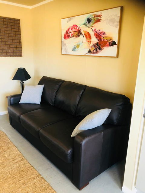 Kendenup Cottages And Lodge - Events Australia 8