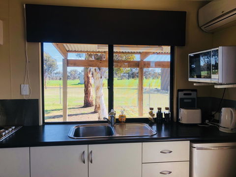 Kendenup Cottages And Lodge - Events Australia 3