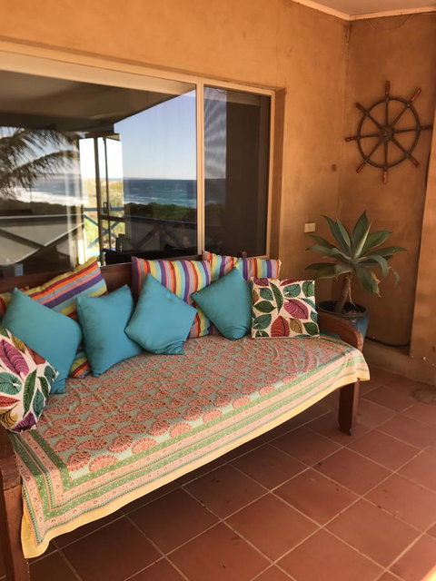 Surf Views - Tourism Bookings 11