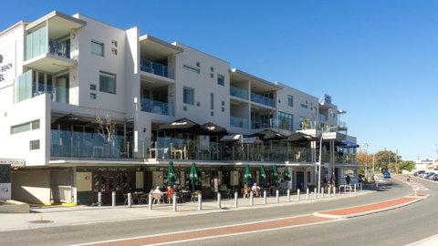 Mullaloo Beach Hotels & Apartments - Tourism Bookings 5