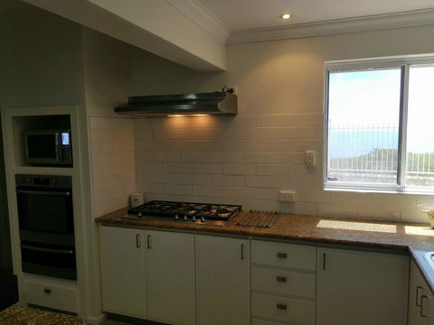 Caravel Beach House Mandurah - Events Australia 5