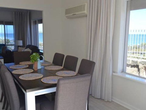 Caravel Beach House Mandurah - Events Australia 31
