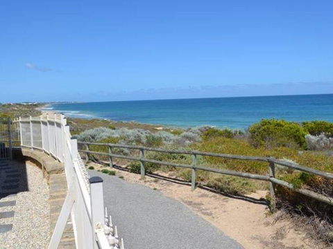 Caravel Beach House Mandurah - Events Australia 34