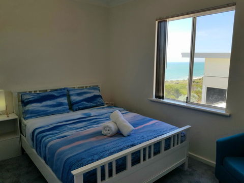 Caravel Beach House Mandurah - Events Australia 3