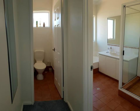 Caravel Beach House Mandurah - Events Australia 10