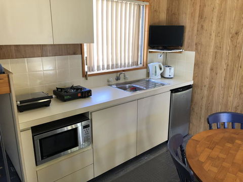 The Aurelian Cabin - Events Australia 3