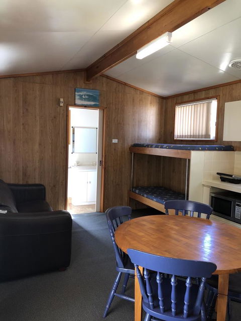 The Aurelian Cabin - Events Australia 5