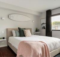Starboard Drift - Captain  Crew - In Town Entire House for 8 - Events Australia