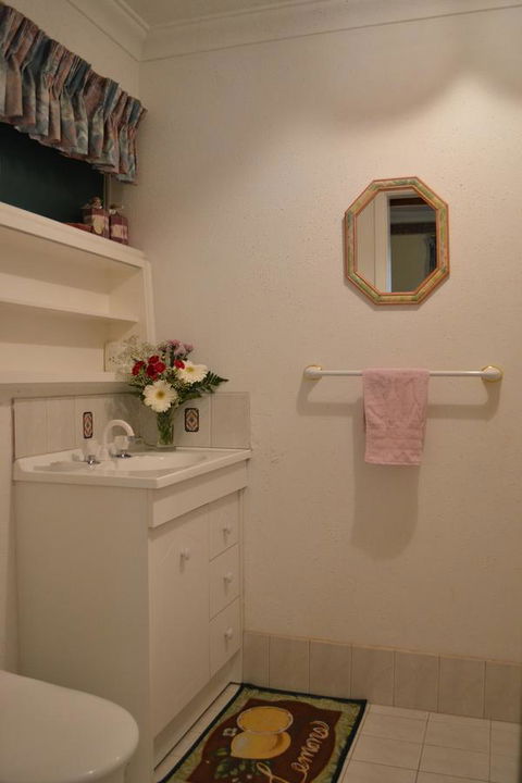 Palms Bed & Breakfast - Events Australia 18