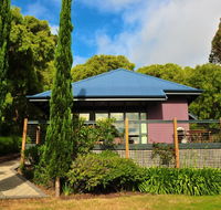 Waterfall Cottages - Events Australia