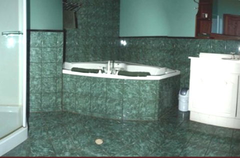 Pemberton Old Picture Theatre Holiday Apartments - Events Australia 22