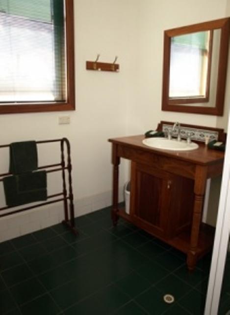 Pemberton Old Picture Theatre Holiday Apartments - Events Australia 33