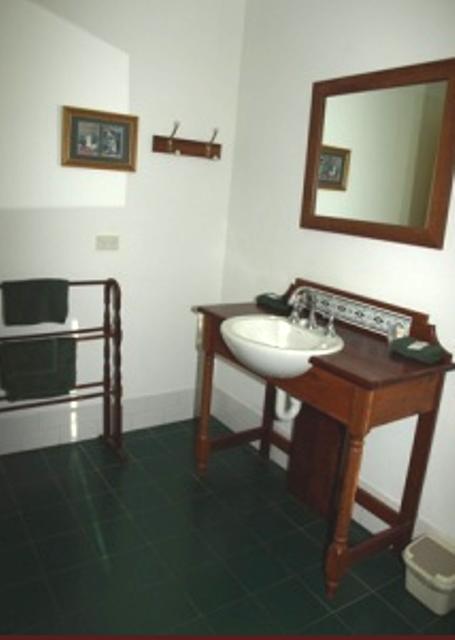 Pemberton Old Picture Theatre Holiday Apartments - Events Australia 13