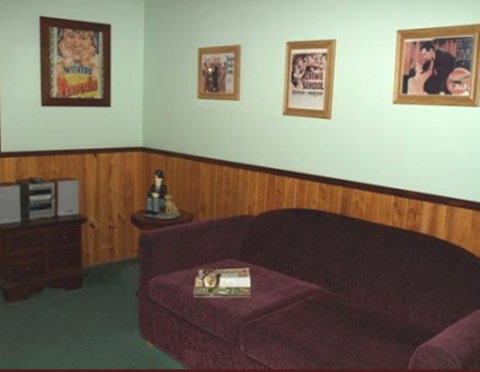 Pemberton Old Picture Theatre Holiday Apartments - Events Australia 10