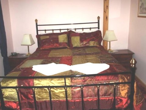 Pemberton Old Picture Theatre Holiday Apartments - Events Australia 14