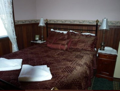 Pemberton Old Picture Theatre Holiday Apartments - Events Australia 43