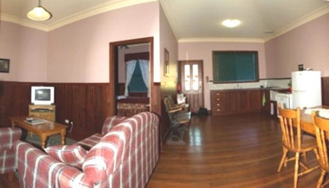 Pemberton Old Picture Theatre Holiday Apartments - Events Australia 19