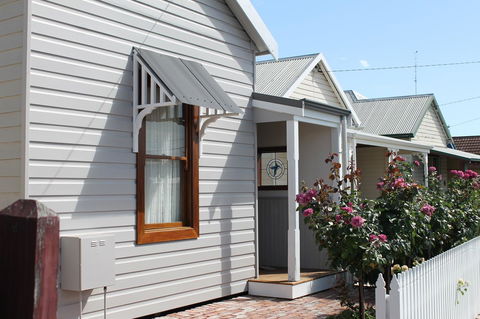 Bluebird Cottage - Events Australia 31