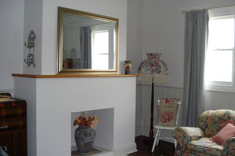 Bluebird Cottage - Events Australia 8