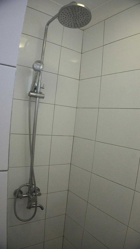 Relax, Bright & Airy Garden Villa - Events Australia 24