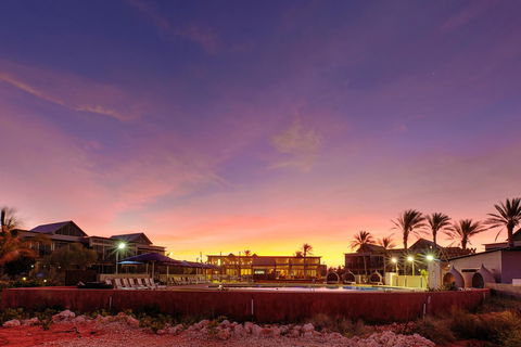 Mantarays Ningaloo Beach Resort - Events Australia 8