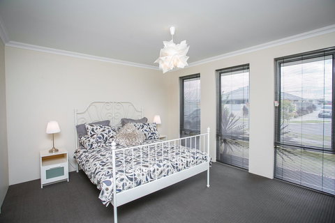 Indian Ocean Retreat - Accommodation Europe 28