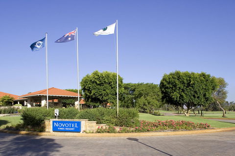 Novotel Vines Resort Swan Valley - Accommodation Europe 24