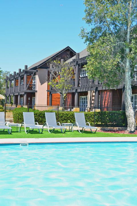Novotel Vines Resort Swan Valley - Accommodation Europe 25