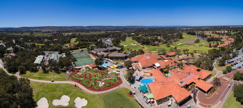 Novotel Vines Resort Swan Valley - Accommodation Europe 18