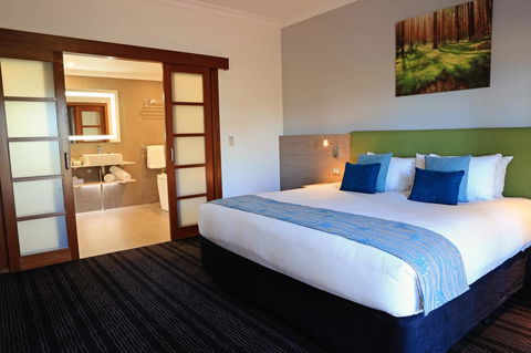 Novotel Vines Resort Swan Valley - Accommodation Europe 2