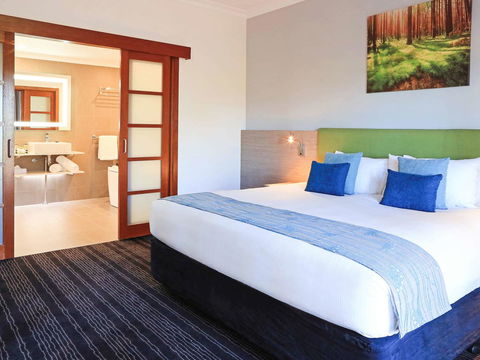 Novotel Vines Resort Swan Valley - Accommodation Europe 28