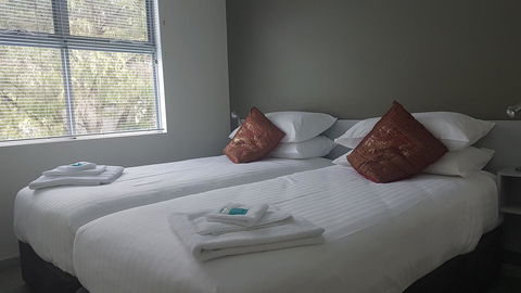 Seaview And Spa At Torbay - Tourism Bookings 7