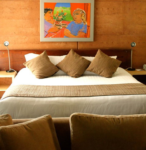 The Pemberton Hotel - Tourism Bookings 1