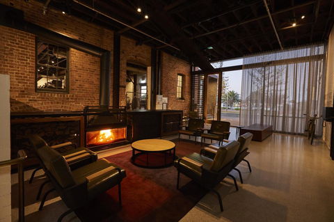 The Premier Mill Hotel - Events Australia 0