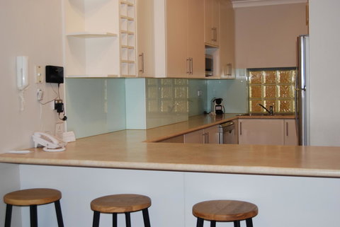 Absolute Beachfront Scarborough - Events Australia 4