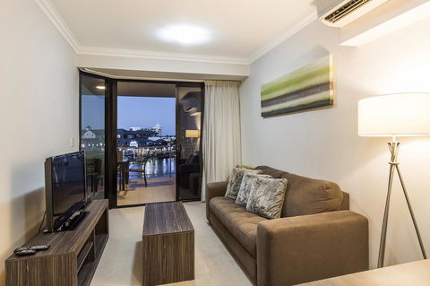 Dolphin Quay Apartments - Tourism Bookings 20