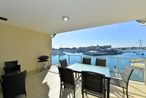Dolphin Quay Apartments - Tourism Bookings 4
