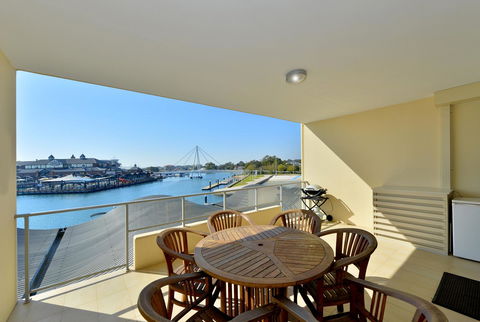 Dolphin Quay Apartments - Tourism Bookings 15