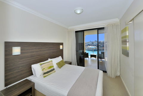 Dolphin Quay Apartments - Tourism Bookings 1