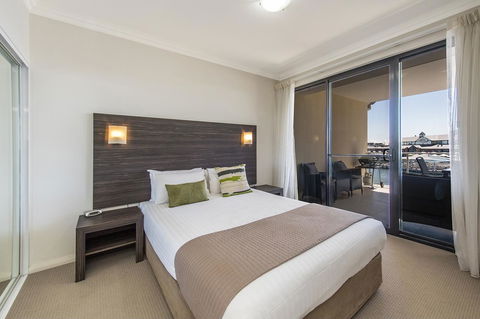 Dolphin Quay Apartments - Tourism Bookings 30