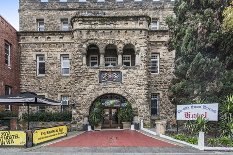 The Old Swan Barracks - Tourism Bookings 35