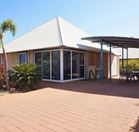 Osprey Holiday Village Unit 122/2 Bedroom - Perfectly neat and tidy apartment - Events Australia