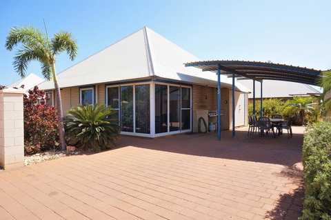Osprey Holiday Village Unit 122 2 Bedroom - Events Australia 0