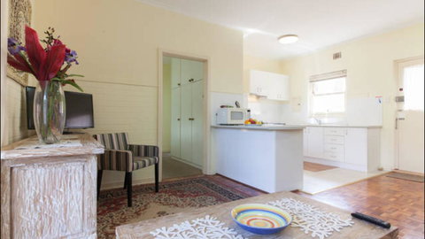 Broadway Apartments - Accommodation Europe 15