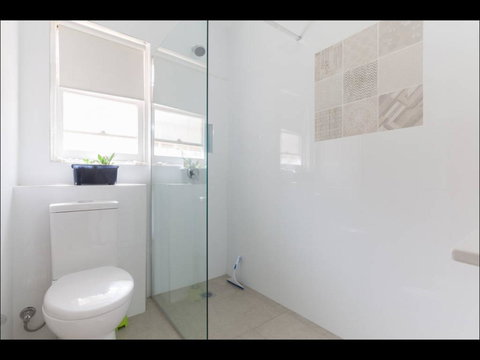 Broadway Apartments - Accommodation Europe 38