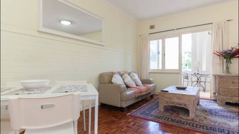 Broadway Apartments - Accommodation Europe 17