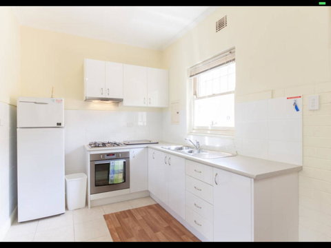 Broadway Apartments - Accommodation Europe 32