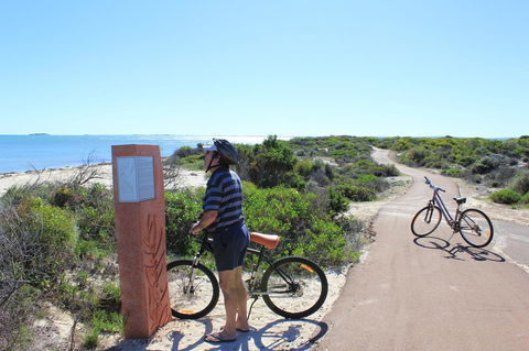 Jurien Beachfront Holiday Units - Tourism Bookings 26