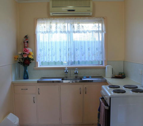 Jurien Beachfront Holiday Units - Tourism Bookings 5